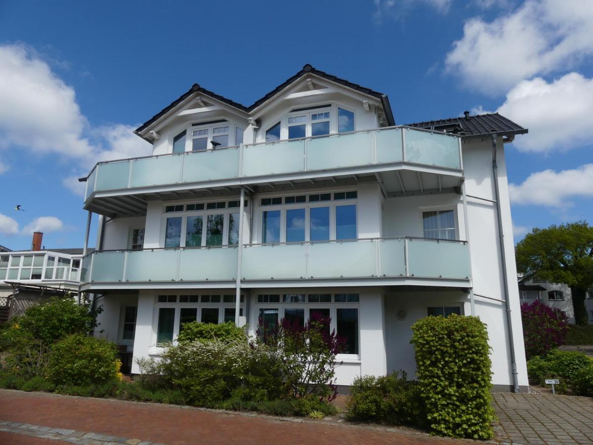 Apartment Strandnahe Fewos Mit Balkon, Meernixe,
