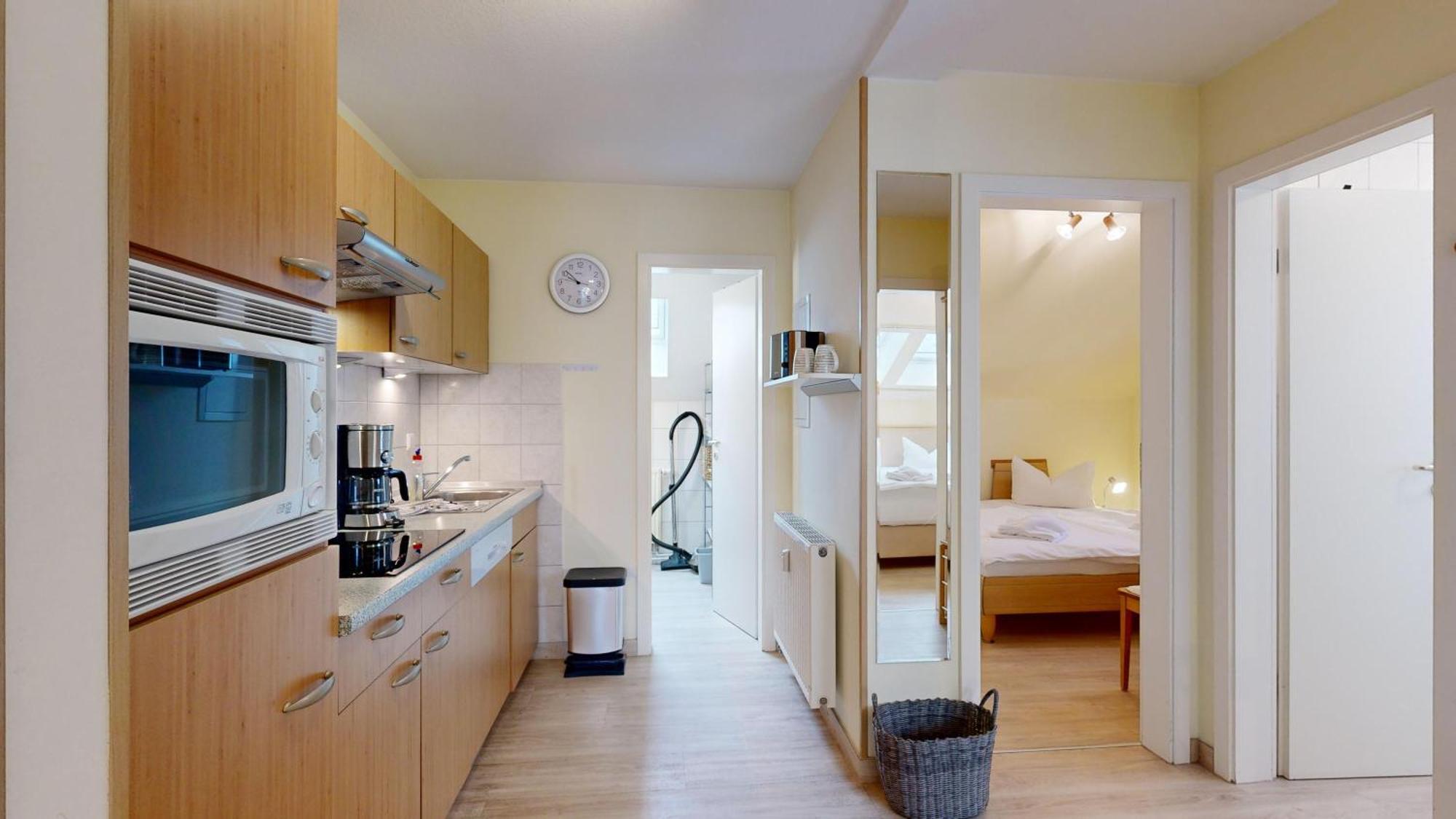 Apartment Strandnahe Fewos Mit Balkon, Meernixe,