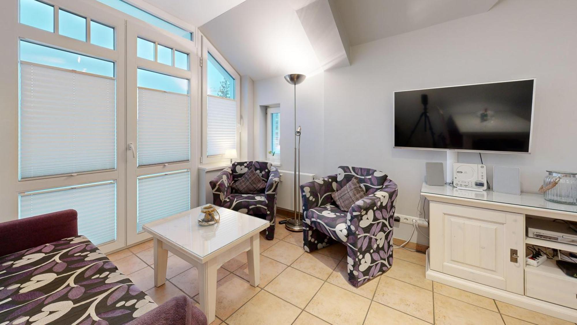 Apartment Strandnahe Fewos Mit Balkon, Meernixe, *